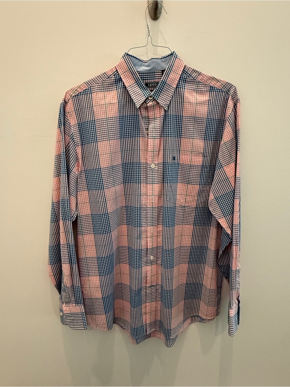 Izod Men’s Pink and Blue Plaid Button-Down Shirt